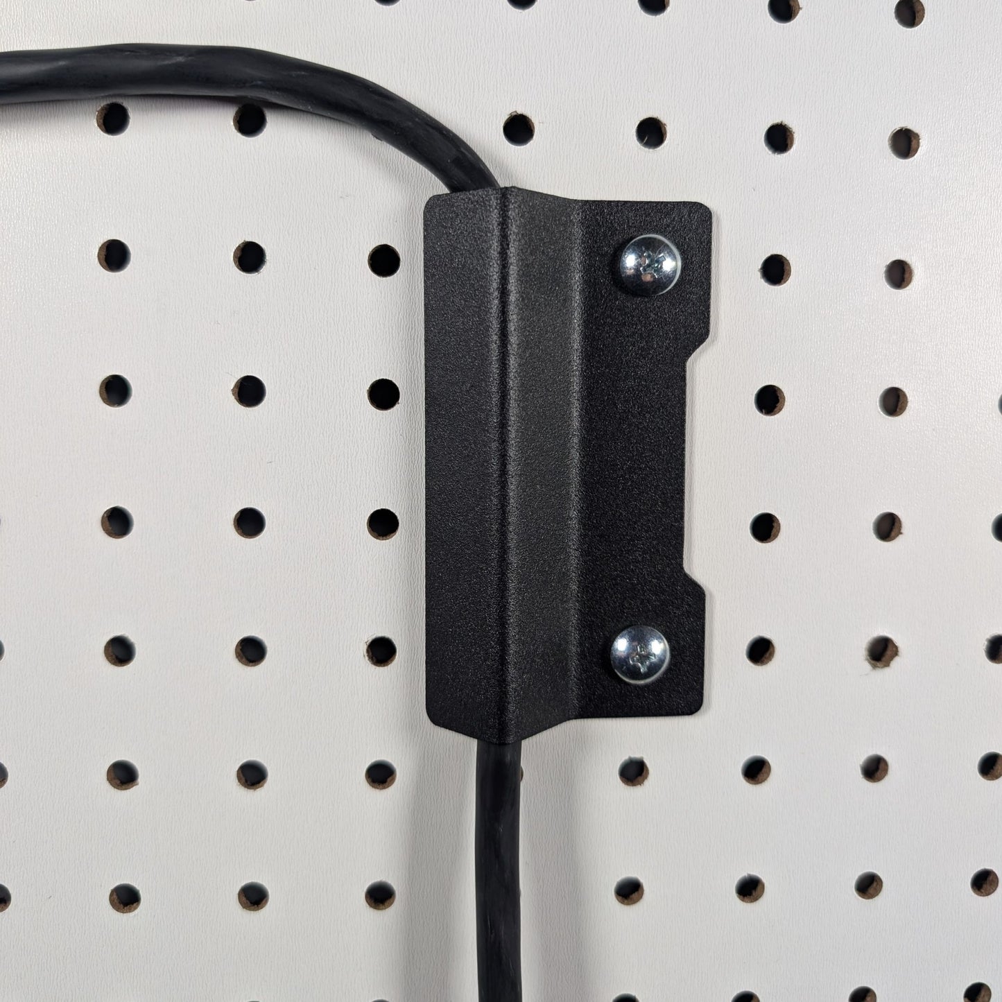Wire Management Bracket (2-Pack)
