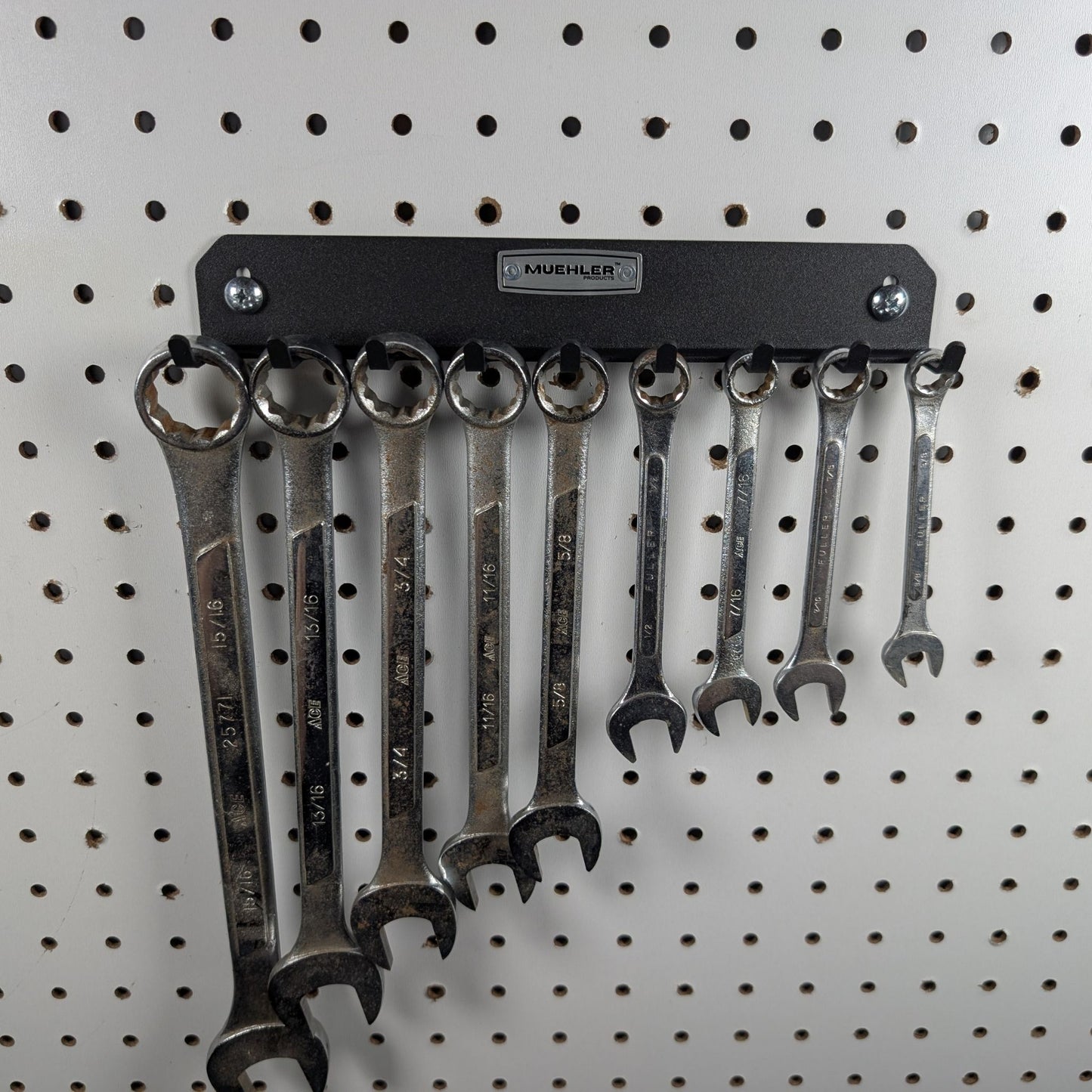Universal Tool Holder